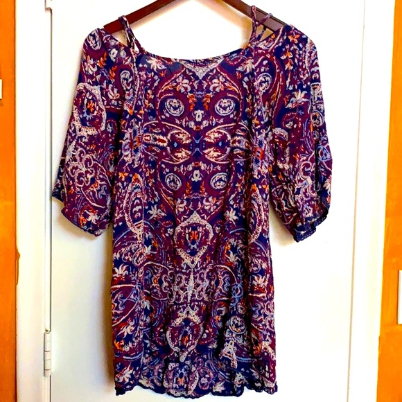Funky Angie Bohemian Gauzy Lace Tassel Tunic - Picture 6 of 10